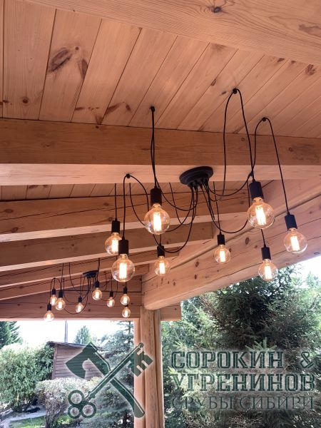 120 люстры на веранде