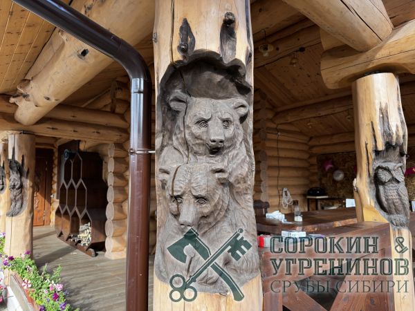 8 резные медведи