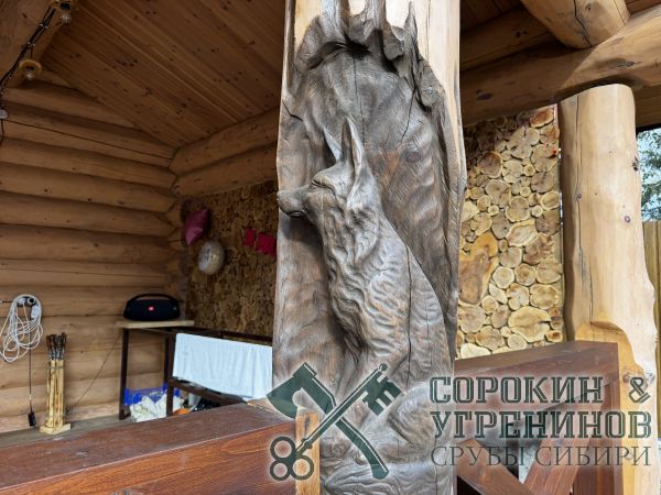 9 резные столбы