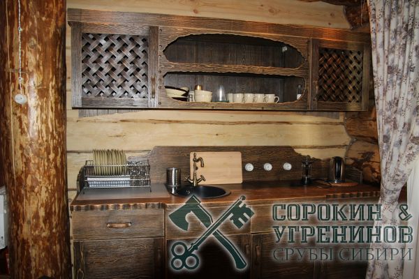 55 кухонныи гарнитур под старину