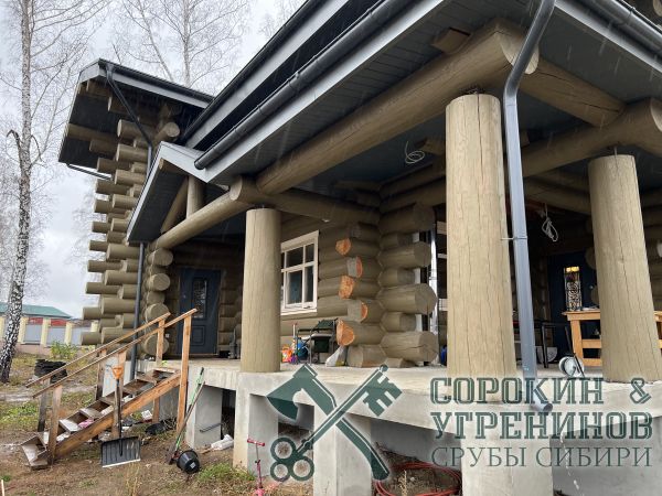 Дом из бревна