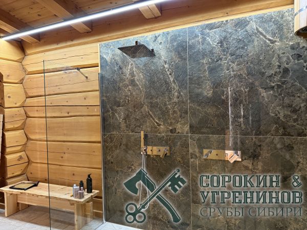 26 душевая в бане из лафета